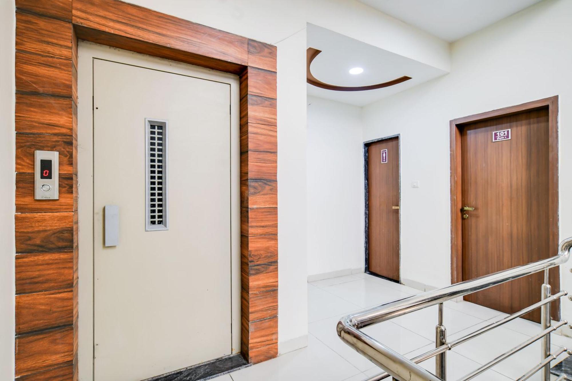 Super Collection O Indore Near Omax City 1 Kanadiya Luaran gambar